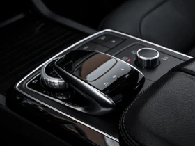 Mercedes-Benz GLE 43 AMG 4MATIC* HARMAN/KARDON* 360 КАМЕРИ* ПАНОРАМА* КЕЙЛЕ, снимка 15