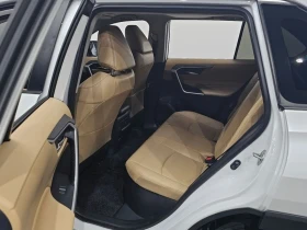 Toyota Rav4 2.5 2WD Hybrid XLE| 219к.с.| ВКЛ.ТЕХНОТЕСТ, снимка 12