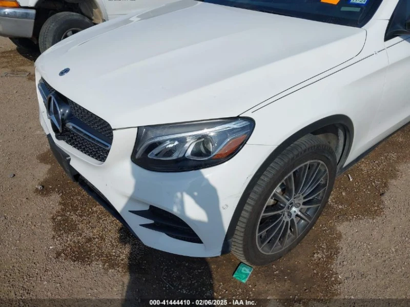 Mercedes-Benz GLC 300 2.0L I-4 DI, DOHC, VVT, TURBO, 241HP All Wheel Dri, снимка 11 - Автомобили и джипове - 49191648