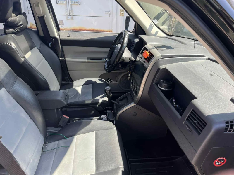Jeep Patriot, снимка 12 - Автомобили и джипове - 52634189