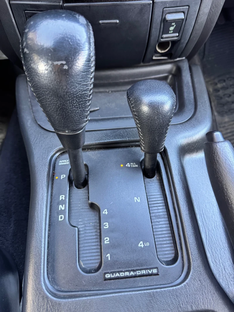 Jeep Grand cherokee 2.7CRD Automatic Quadra Drive 4x4 Limited Edition , снимка 14 - Автомобили и джипове - 52770297