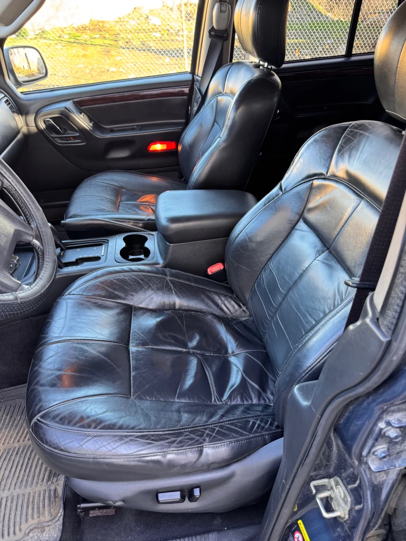 Jeep Grand cherokee 2.7CRD Automatic Quadra Drive 4x4 Limited Edition , снимка 12 - Автомобили и джипове - 52770297