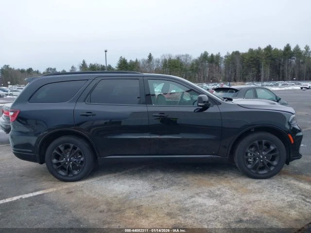 Dodge Durango R/T PLUS| ДИСТРОНИК| БЕЗКЛЮЧОВО| 560 ЕВРО НА МЕСЕЦ, снимка 13 - Автомобили и джипове - 54423324