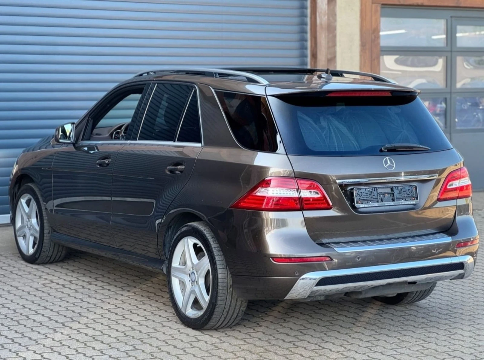 Mercedes-Benz ML 350 ОЧАКВАН ВНОС Mercedes ML350d AMG Line* DESIGNO*  - изображение 5