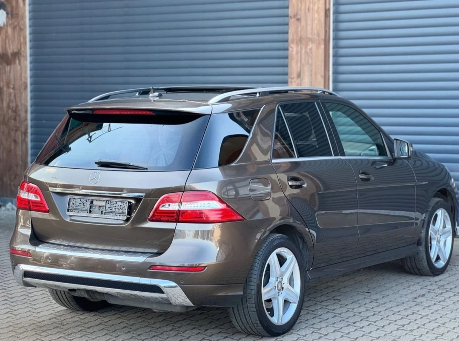 Mercedes-Benz ML 350 ОЧАКВАН ВНОС Mercedes ML350d AMG Line* DESIGNO*  - изображение 4