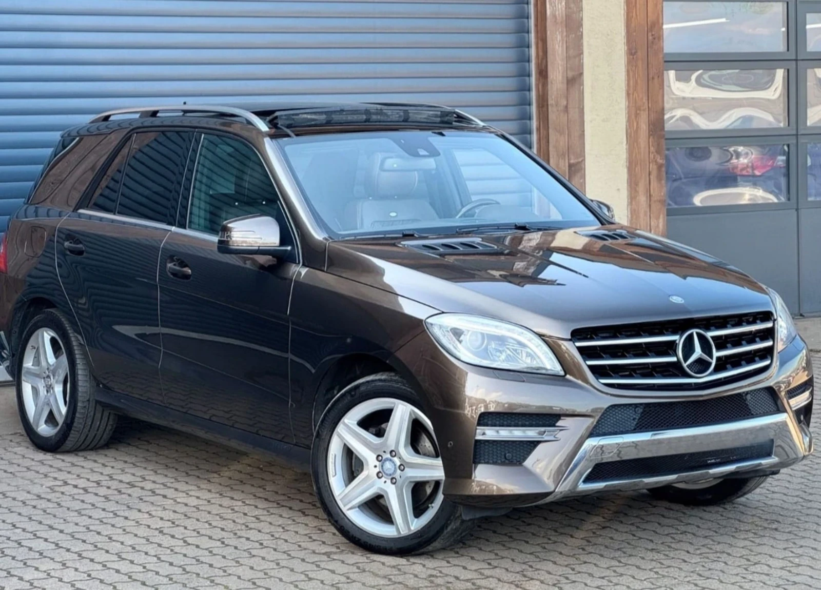 Mercedes-Benz ML 350 ОЧАКВАН ВНОС Mercedes ML350d AMG Line* DESIGNO*  - изображение 2