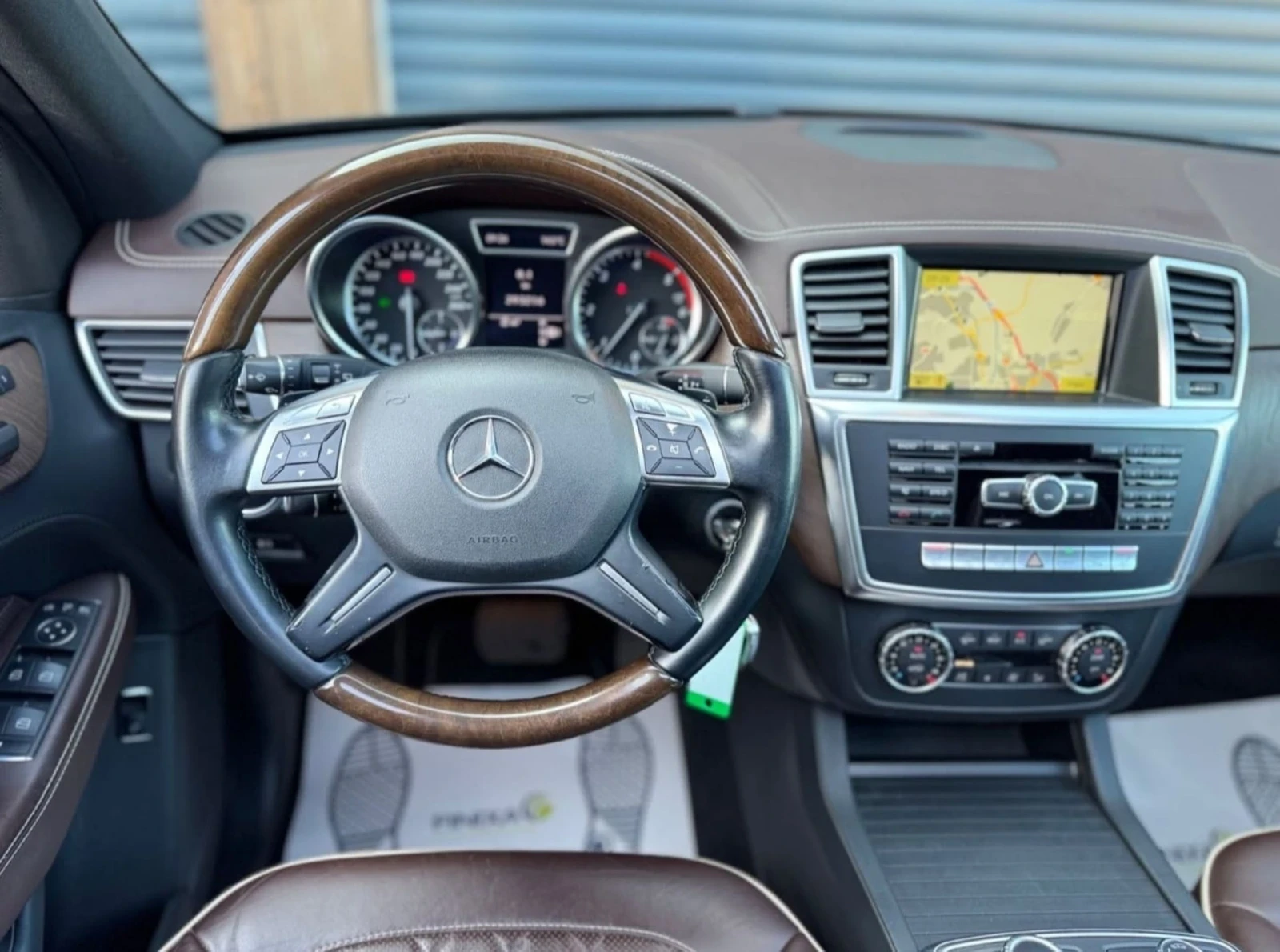 Mercedes-Benz ML 350 ОЧАКВАН ВНОС Mercedes ML350d AMG Line* DESIGNO*  - изображение 6