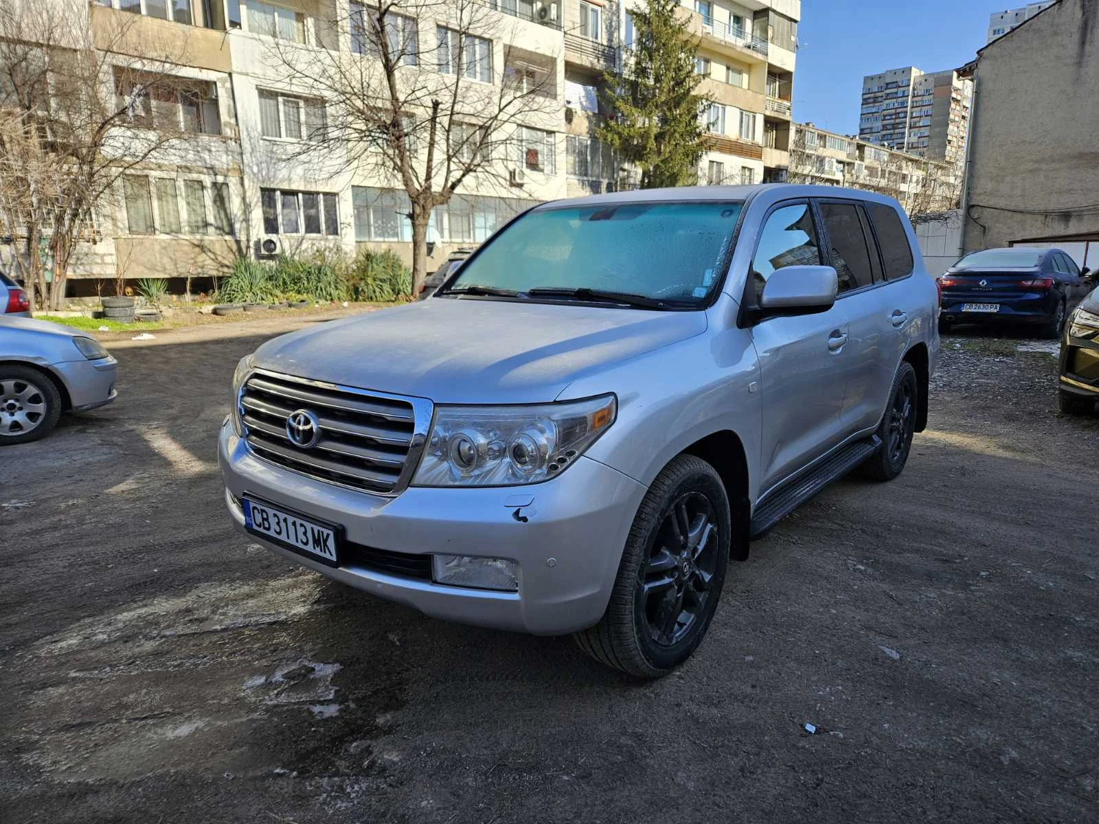 Toyota Land cruiser 200 V8, снимка 3 - Автомобили и джипове - 53865346