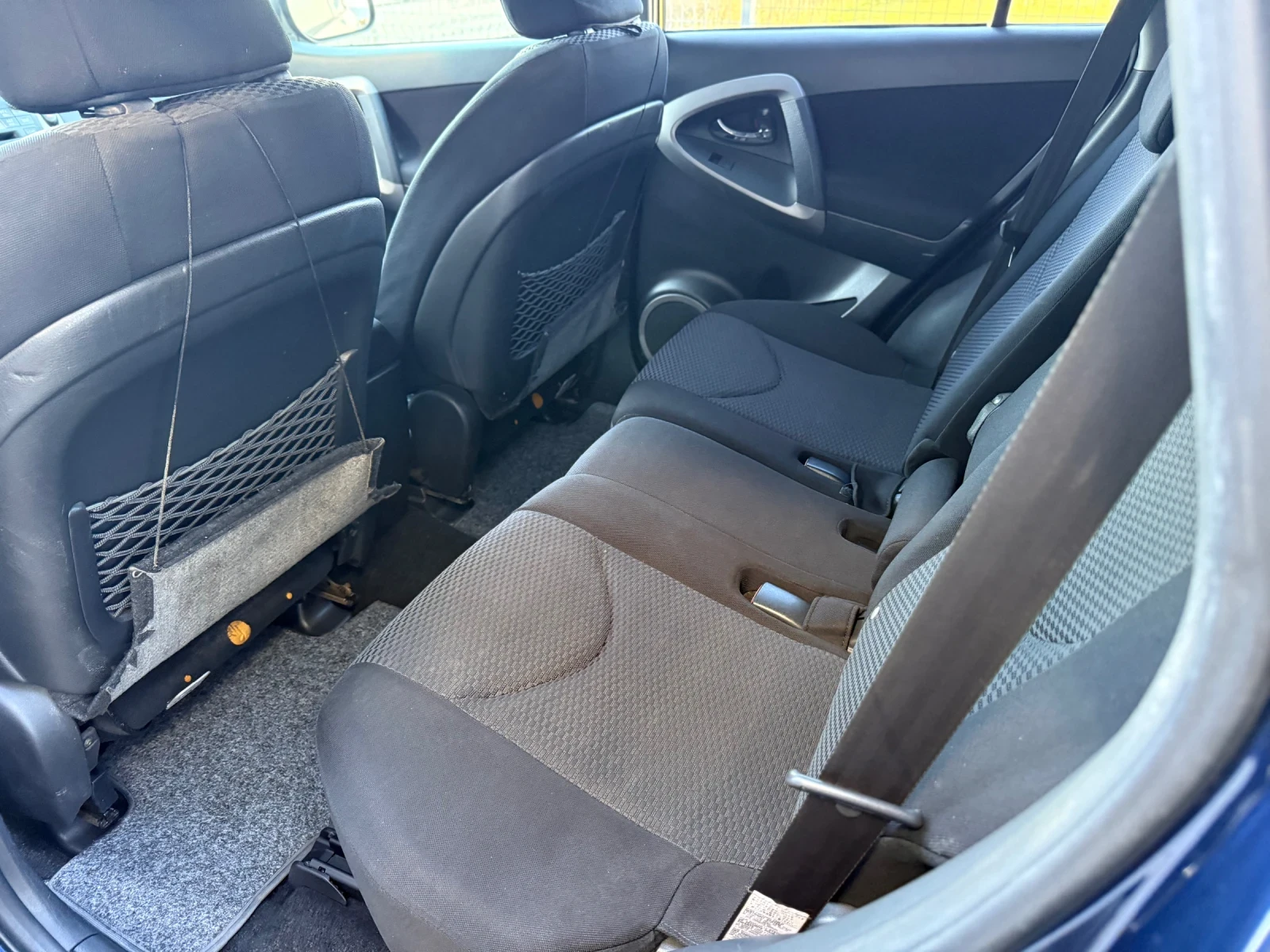 Toyota Rav4 D4D+ 4x4+ Климатроник+ Регистрация, снимка 12 - Автомобили и джипове - 53894373