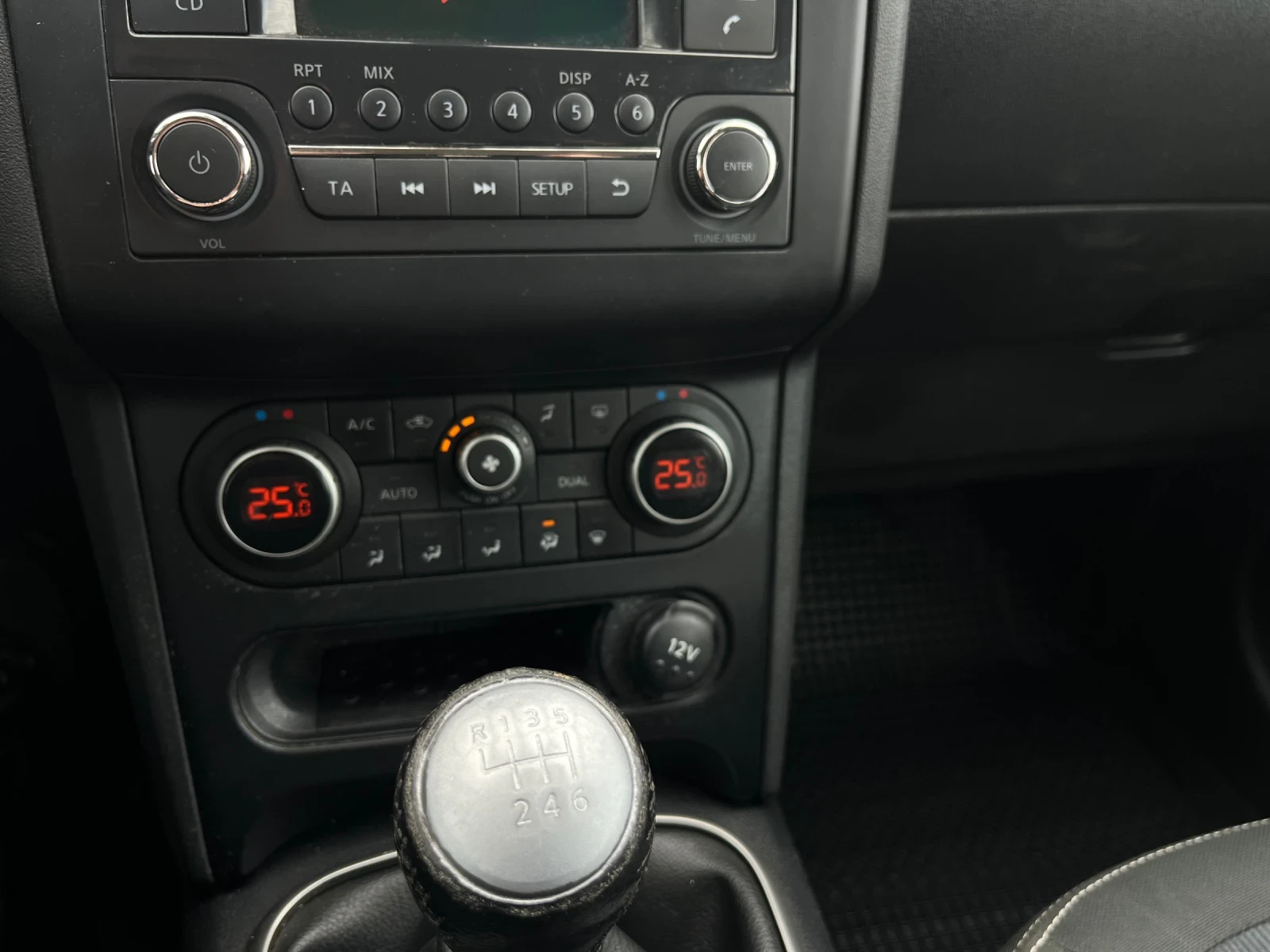 Nissan Qashqai 2.0DCI Facelift, снимка 12 - Автомобили и джипове - 54391605