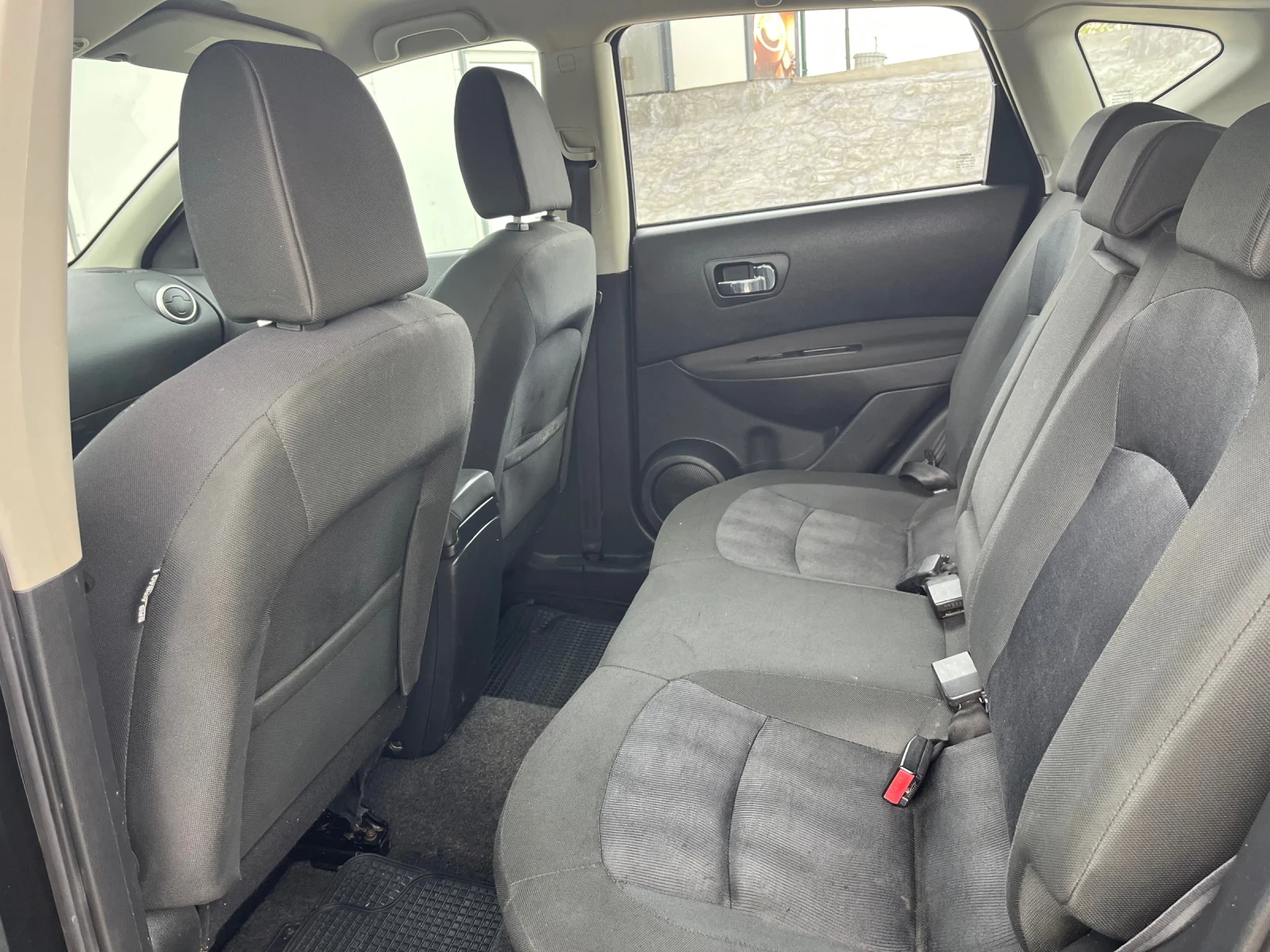 Nissan Qashqai 2.0DCI Facelift, снимка 15 - Автомобили и джипове - 54391605