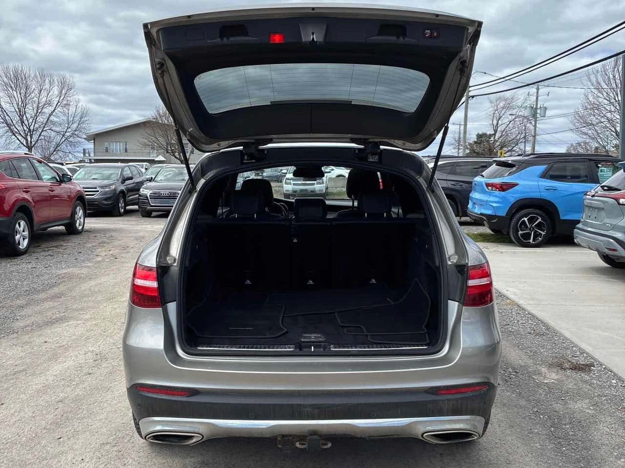 Mercedes-Benz GLC 300 * 360 * ПОДГРЕВ * ПАМЕТ * NAVI, снимка 11 - Автомобили и джипове - 54528943
