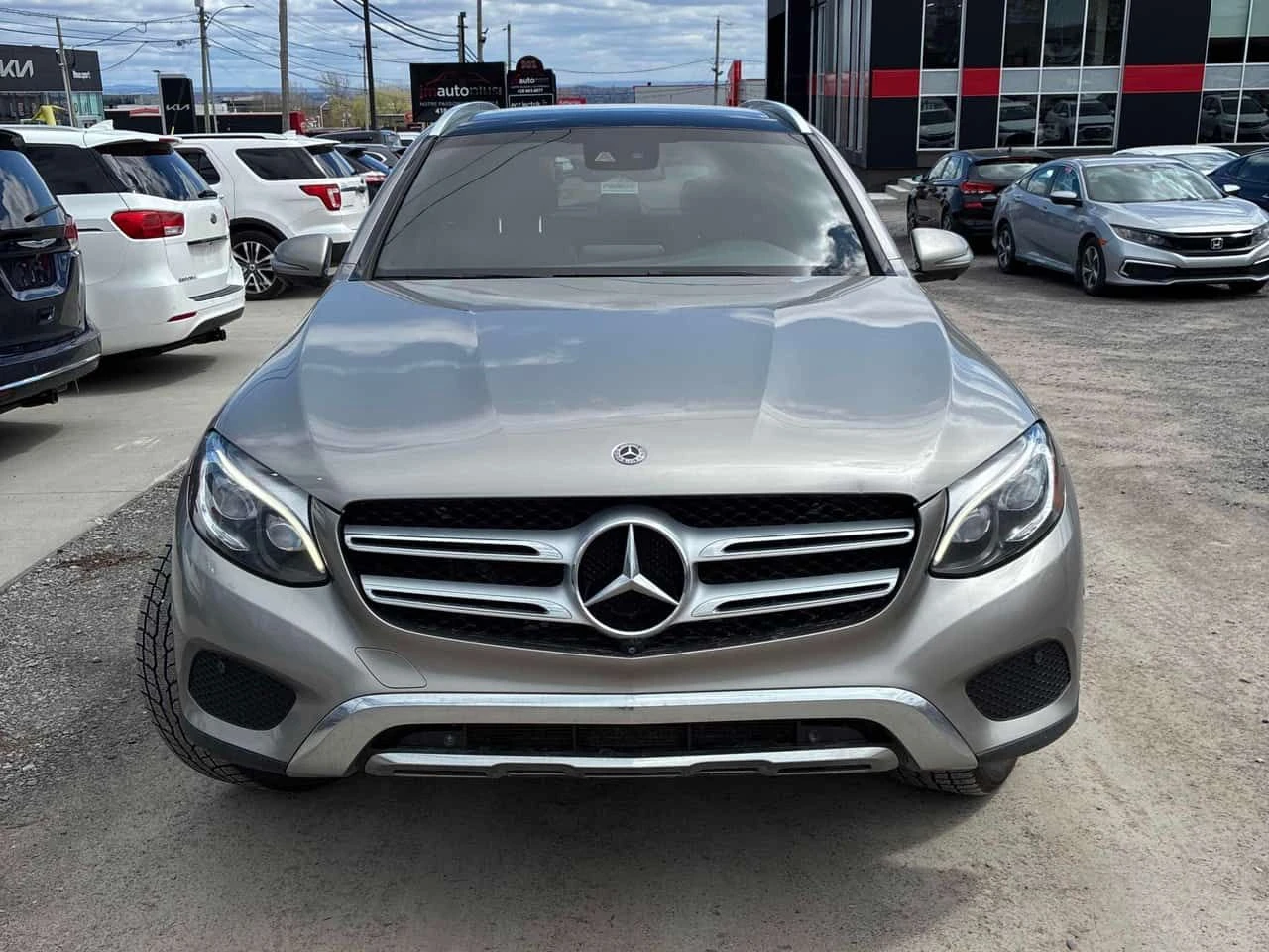 Mercedes-Benz GLC 300 * 360 * ПОДГРЕВ * ПАМЕТ * NAVI, снимка 6 - Автомобили и джипове - 54528943