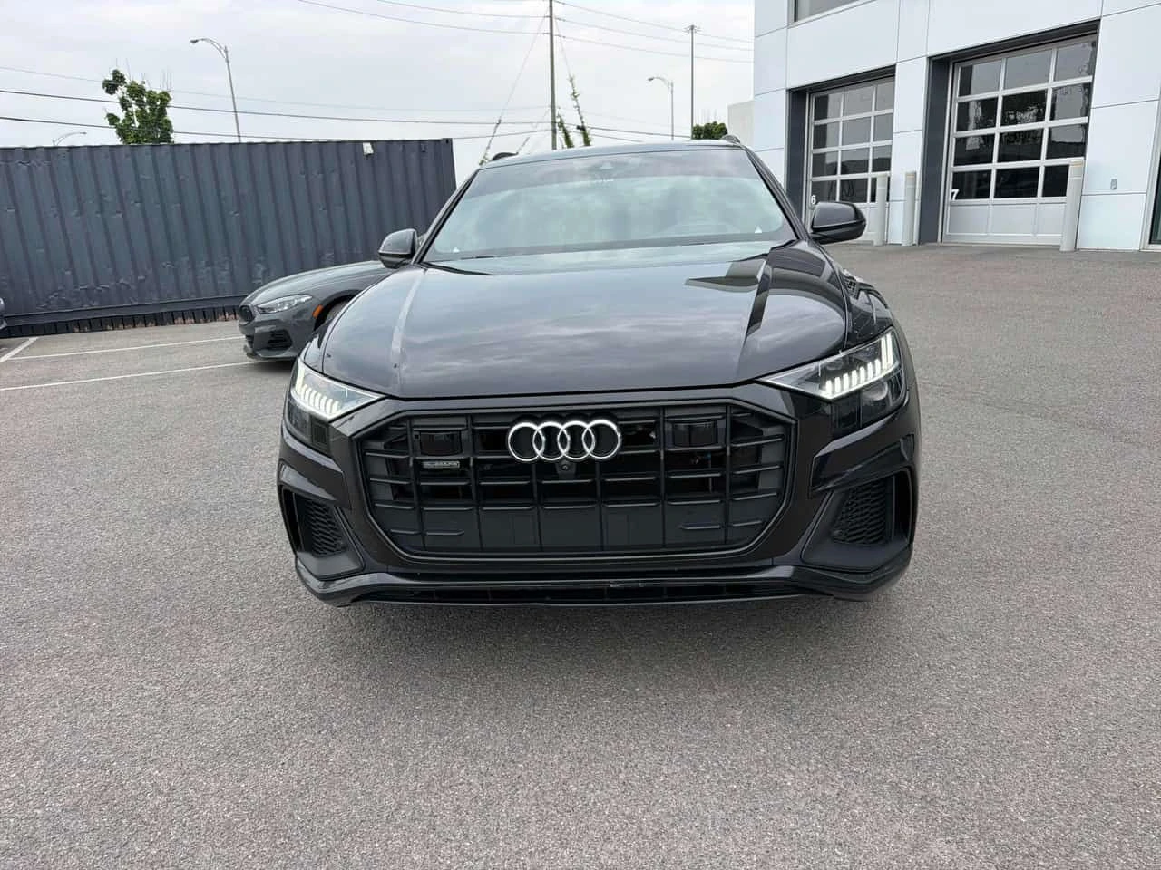 Audi Q8 Technik/360/DIS/MATRIX/АВТОКРЕДИТ, снимка 6 - Автомобили и джипове - 54858387