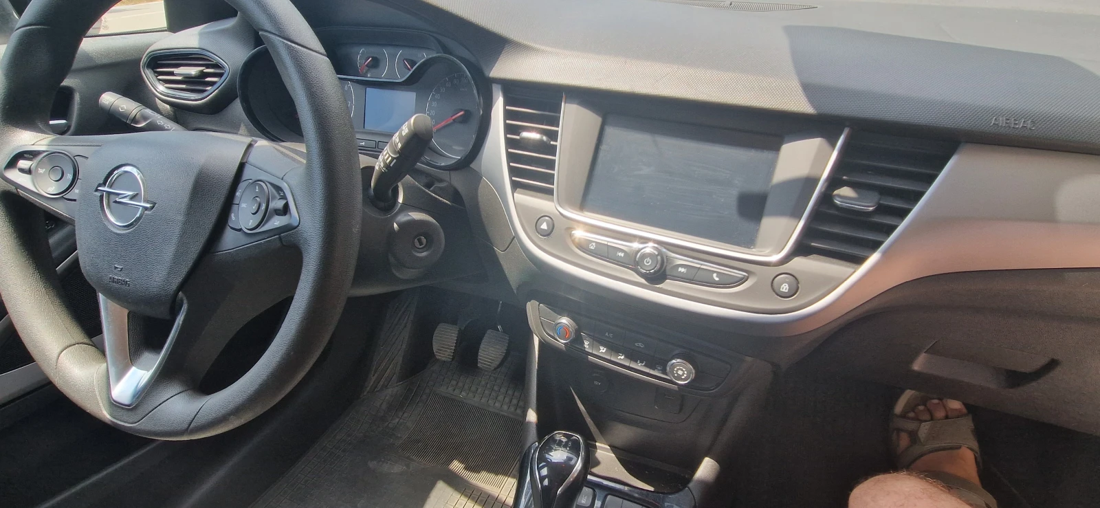 Opel Crossland X, снимка 7 - Автомобили и джипове - 55272780