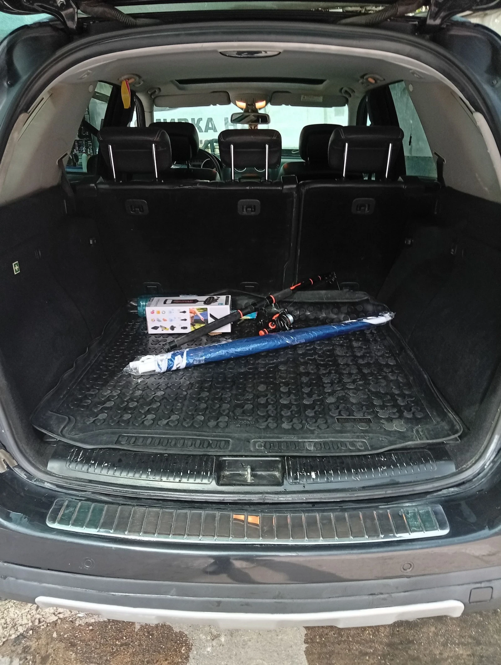 Mercedes-Benz ML 3.0 , снимка 9 - Автомобили и джипове - 55494604