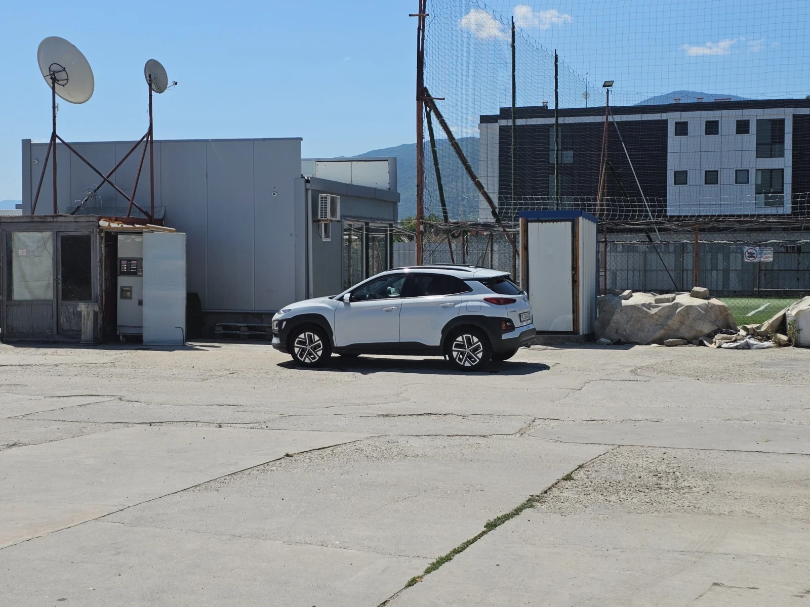 Hyundai Kona, снимка 5 - Автомобили и джипове - 56549129