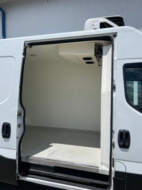 Iveco Daily 35c17 Хладилен 3.0L-170к.с Климатроник N1, снимка 9