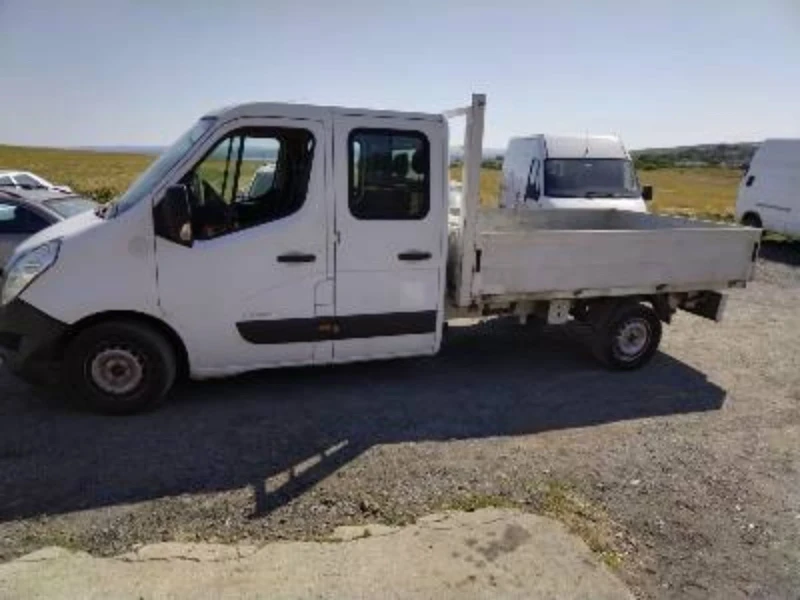 Renault Master, снимка 2 - Бусове и автобуси - 53178813