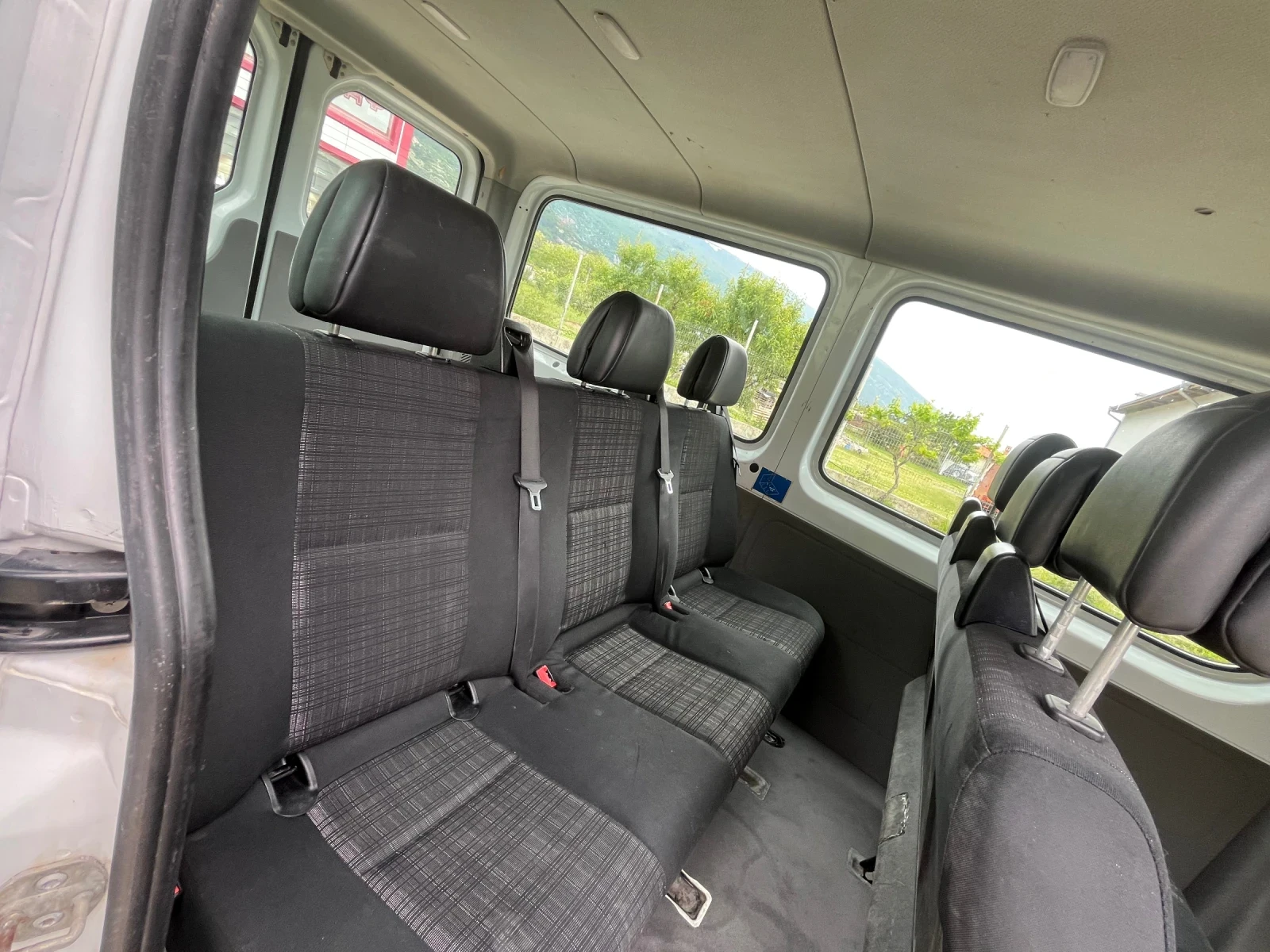 Mercedes-Benz Sprinter 316 CDI/ 9 места/ клима/ топ състояние, снимка 10 - Бусове и автобуси - 54688199