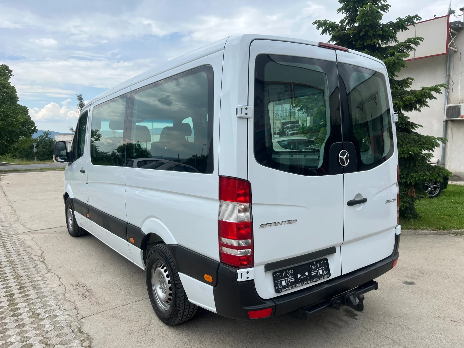 Mercedes-Benz Sprinter 316 CDI/ 9 места/ клима/ топ състояние, снимка 4 - Бусове и автобуси - 54688199