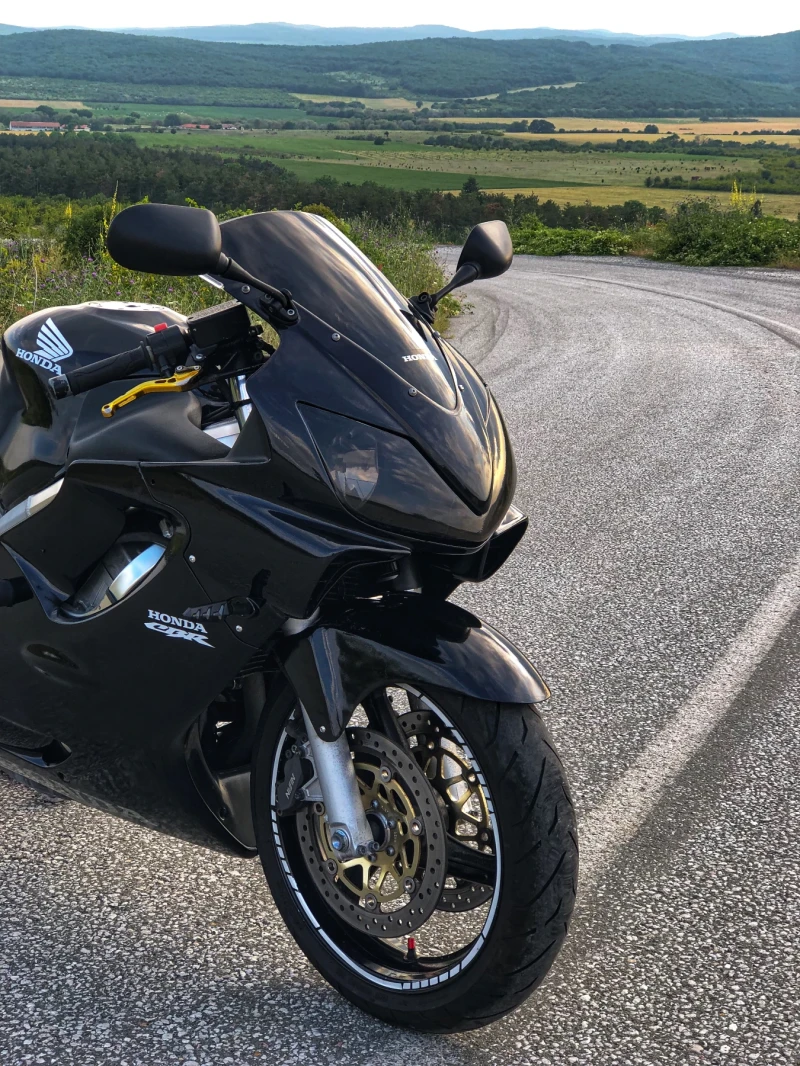 Honda Cbr F4 600, снимка 4 - Мотоциклети и мототехника - 51613642