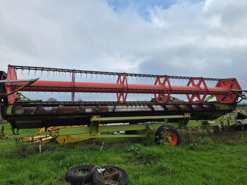 Комбайн Claas Lexion 460, снимка 6 - Селскостопанска техника - 52593035