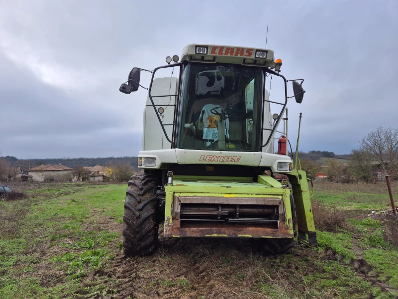 Комбайн Claas Lexion 460