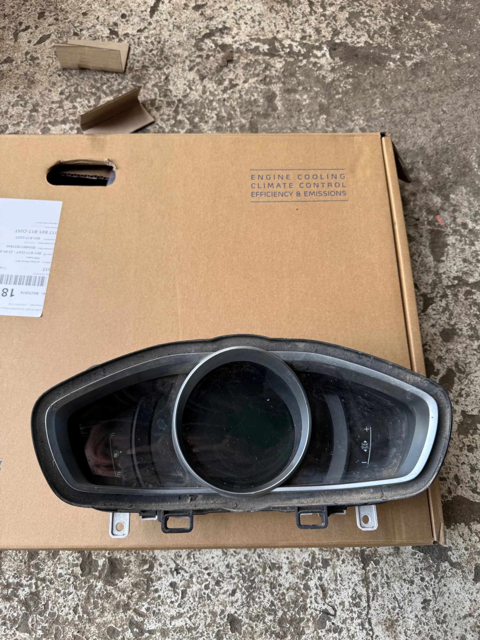 Volvo V40 2015   | Mobile.bg   1