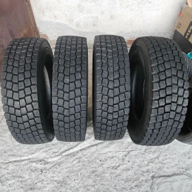 Гуми, снимка 1