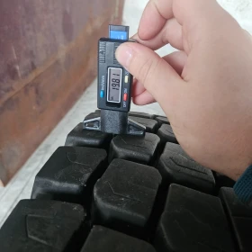 Гуми, снимка 6