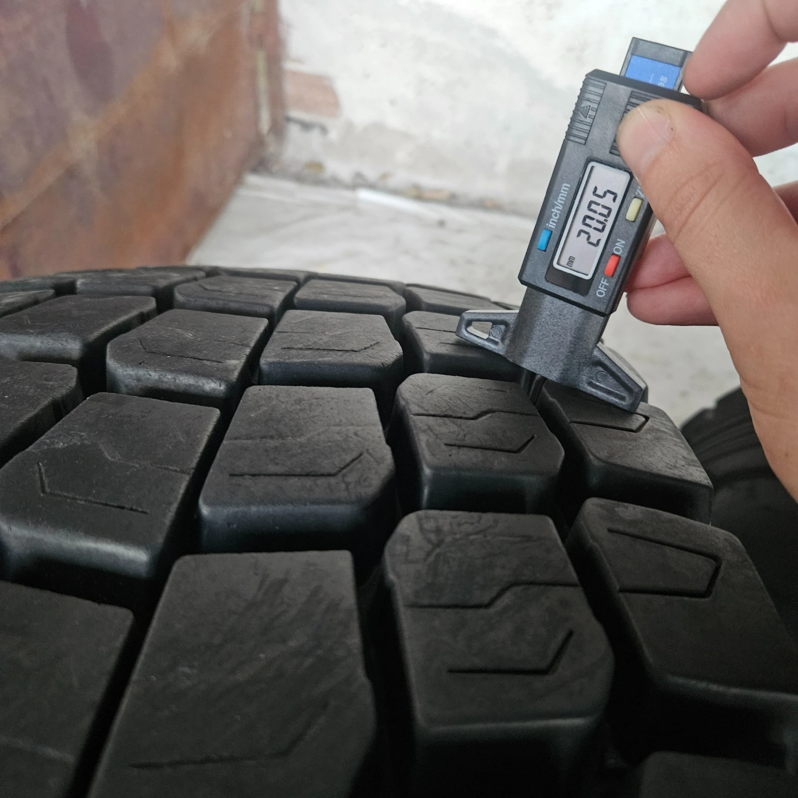 ���� 275/80R22.5 | Mobile.bg � ����������� 7