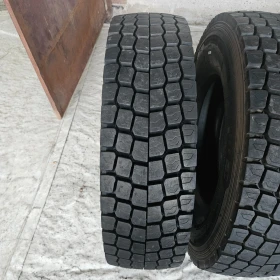 Гуми, снимка 4 - Гуми и джанти - 53439137