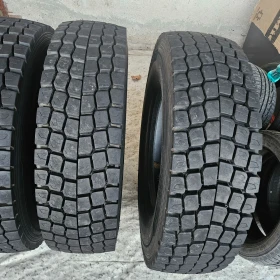 Гуми, снимка 3 - Гуми и джанти - 53439137