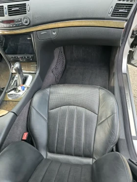 Mercedes-Benz E 55 AMG Е55, снимка 12