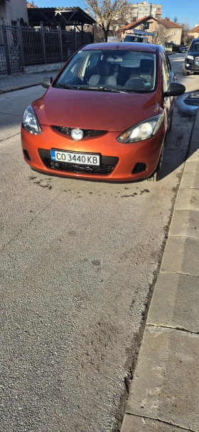 Mazda 2 бензин, снимка 1