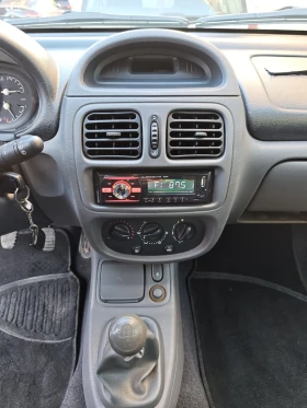Renault Clio 1.2, снимка 8