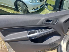 Ford Tourneo Connect 1.6 D !!! 126000 km., снимка 11