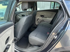 Renault Megane, снимка 8