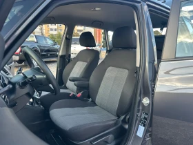 Kia Venga 1.4i 90kc НЕРАЗЛИЧИМ ОТ НОВ | Auto.bg — изображение 9