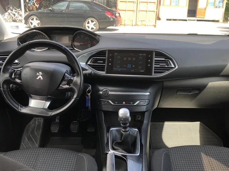 Peugeot 308 1.5 HDI/от БГ, снимка 13 - Автомобили и джипове - 45760088