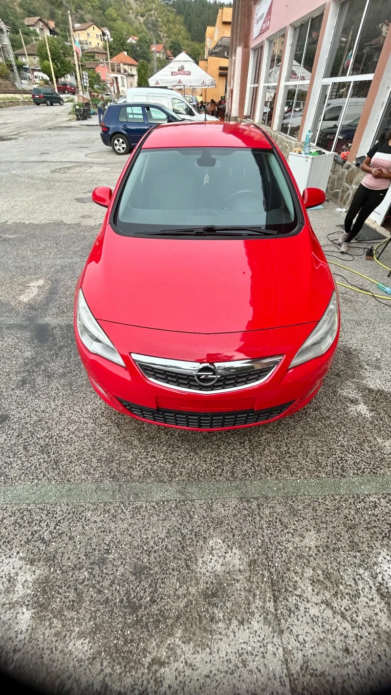 Opel Astra 1.6, снимка 1 - Автомобили и джипове - 47086572