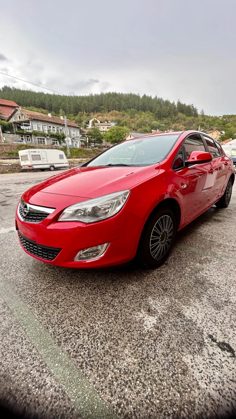 Opel Astra 1.6, снимка 5 - Автомобили и джипове - 47086572