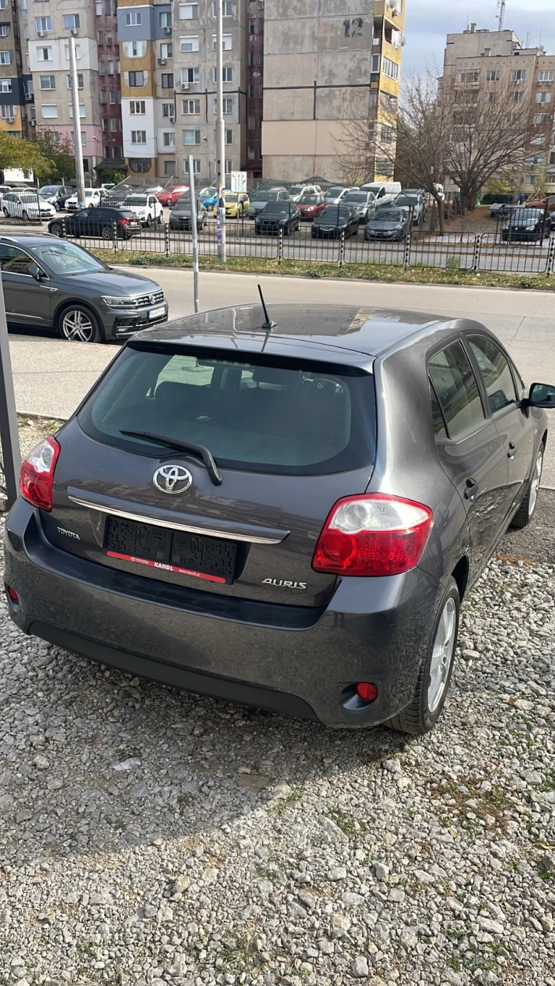 Toyota Auris, снимка 3 - Автомобили и джипове - 47829449