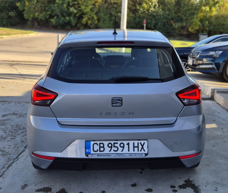 Seat Ibiza 86000km., снимка 5 - Автомобили и джипове - 48149236