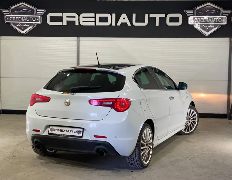 Alfa Romeo Giulietta 2.0D, снимка 6 - Автомобили и джипове - 48420787