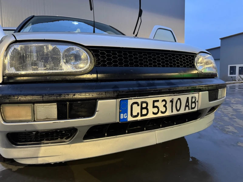 VW Golf 1.6 газ бензин, снимка 4 - Автомобили и джипове - 49077805