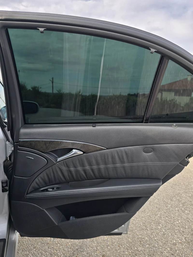 Mercedes-Benz E 55 AMG Е55, снимка 16 - Автомобили и джипове - 52516695