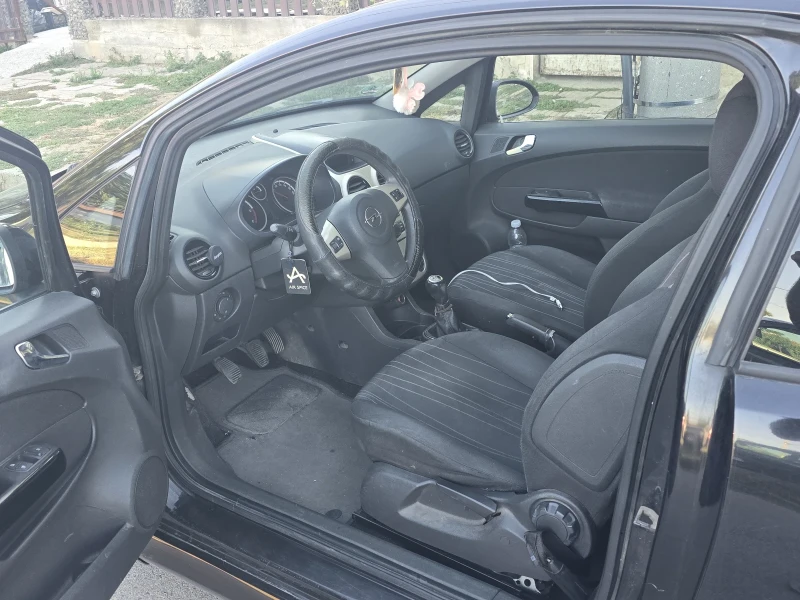 Opel Corsa 1.3, снимка 2 - Автомобили и джипове - 52346813