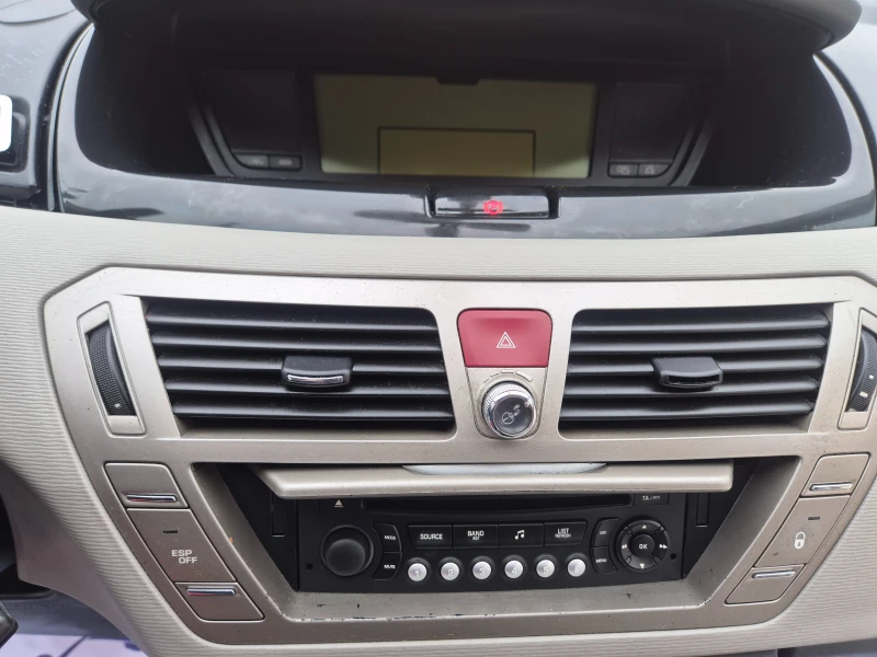 Citroen C4 Picasso 2.0i GAS, 140k.s., снимка 14 - Автомобили и джипове - 52085559
